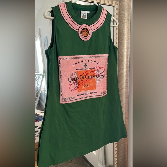 QUEEN OF SPARKLES Dresses & Skirts - Queen of Sparkles Champagne Bottle Dress Small Sequin